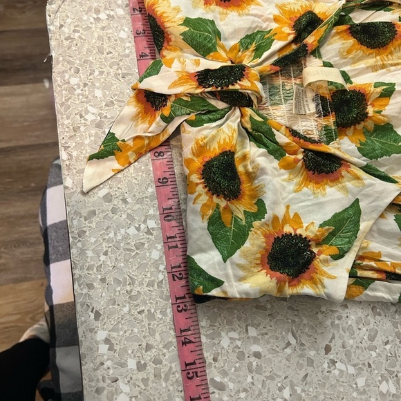 Mimi Chica Bohemian/festival, sunflower button front Tie bust Dress Medium - Picture 5 of 9